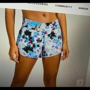 I’m looking for these in a size 4 or 6